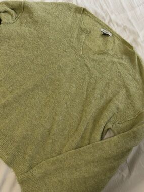 American Eagle Outfitters Olive Green V-Neck Sweater
